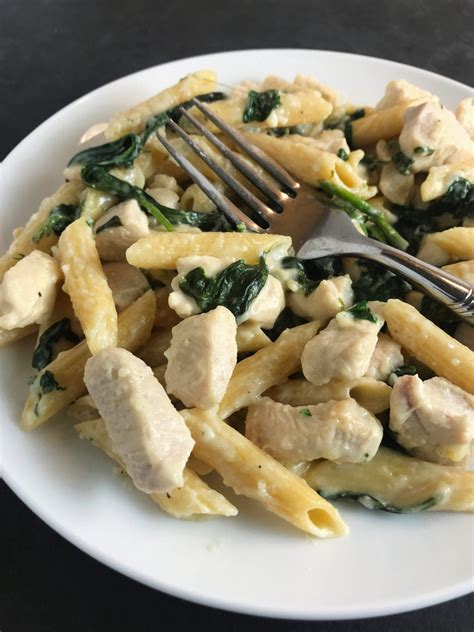 Spinach Chicken Alfredo Pasta Recipe at Walter Mcglothlin blog