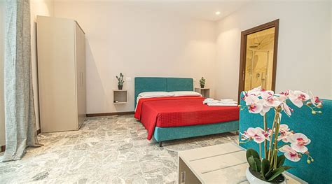 SUEBI ROOMS (Termoli) - B&B Reviews, Photos, Rate Comparison - Tripadvisor