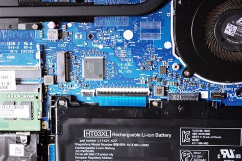 Inside Laptop Computer 的图像结果
