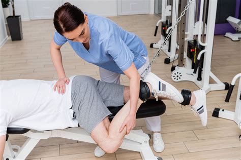 Effective Strategies for Relieving Hamstring Pain Behind the Knee - Chiropractic Scientists ...