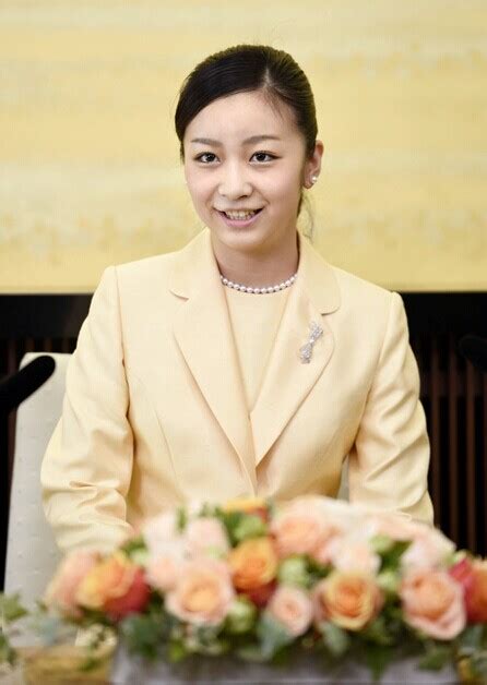 日本佳子公主返校园 皇室担忧泳衣照曝光 - 中时电子报