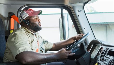 Trucker Audio Bliss: Finding the Best Headset for Truck Drivers ...