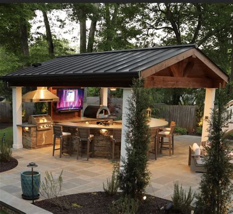 Pin by Kathy Hamn on Outdoor kitchen design | Outdoor patio designs ...