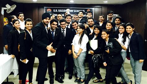 NLIU, Bhopal wins G.H. Raisoni Law School’s 1st National Trial Advocacy ...