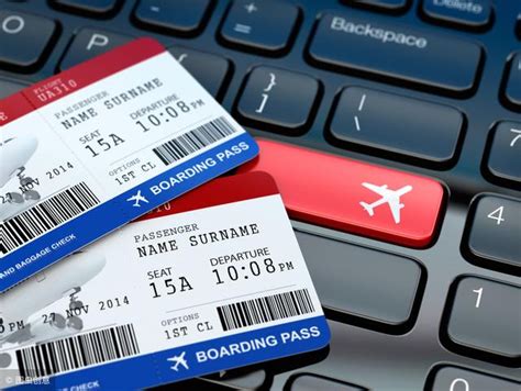 出国旅游如何预订一张舒适的头等舱机票？