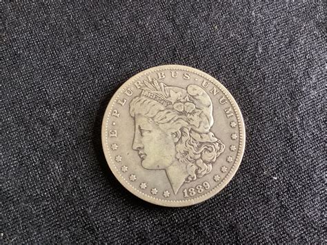 Liberty 1889 Dollar Coin #32 #1967148 | Auctionninja.com