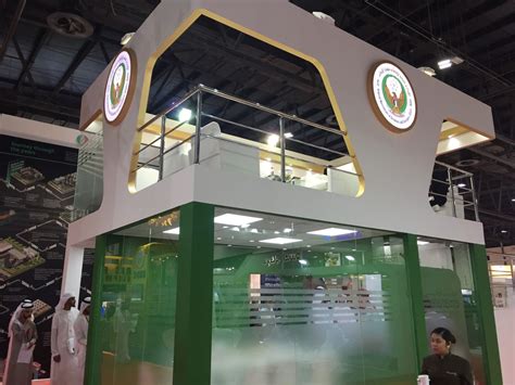 iDP Design and Build: Customer Reviews, Stands and Services