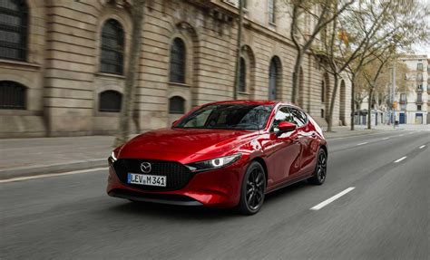 Mazda Mazda3 Hatchback 2.0L e-Skyactiv-G M Hybrid Homura nuove, listino ...