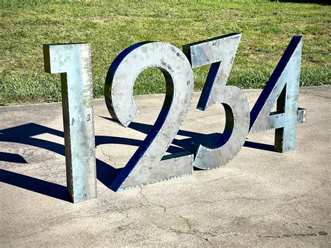 How to Make Large Numbers On the Computer 的图像结果