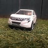 Mahindra Official Merchandise XUV500 Collectible 1:32 Toy Car, Diamond ...