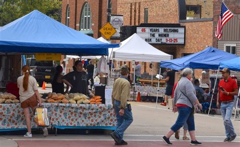 Photos: 2025 Wiener & Kraut Festival in Waterloo | Videos & Photo ...
