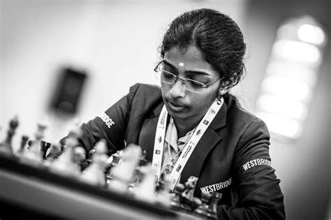 Women's World Cup 2025 Round 2.2: Humpy, Harika, Vaishali and Divya ...