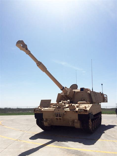 Army accepts delivery of first M109A7 Self-Propelled Howitzer system ...