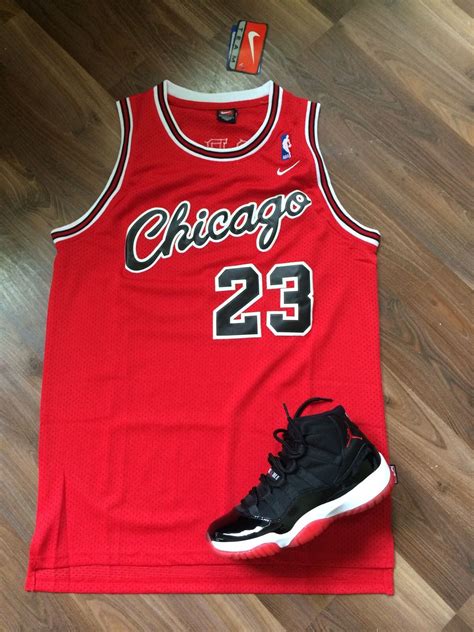 Vintage Gear: Nike Michael Jordan Bulls Rookie Jersey - Air Jordans ...