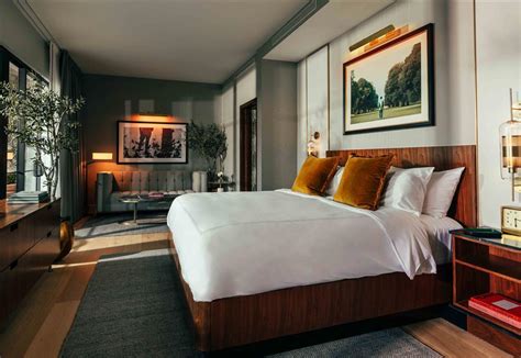 The Global Ambassador Hotel 的图像结果