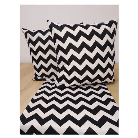 Dekorativni set 3 dela 40x40cm 064MT cik-cak | Volim svoj dom