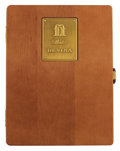 Devina, Grappa invecchiata, Grappa Riserva de Nebbiolo y Barbera, Berta ...