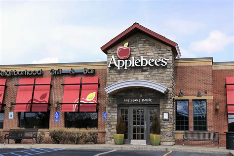 Beloved restaurant and Applebee's rival closes after 20 years thanks to ...
