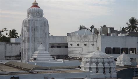 7 Must Visit Sun Temples in India - lifeberrys.com