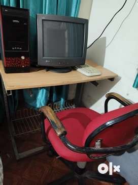 Computer Table - Buy & Sell Used Furniture in India | OLX