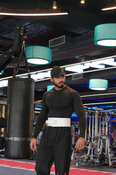 How a 10mm Weightlifting Lever Belt in India Improves Your Lifting For ...