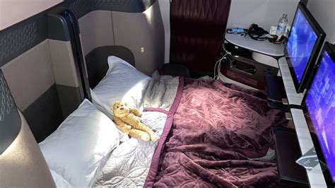 Qatar Airlines Business Class 的图像结果