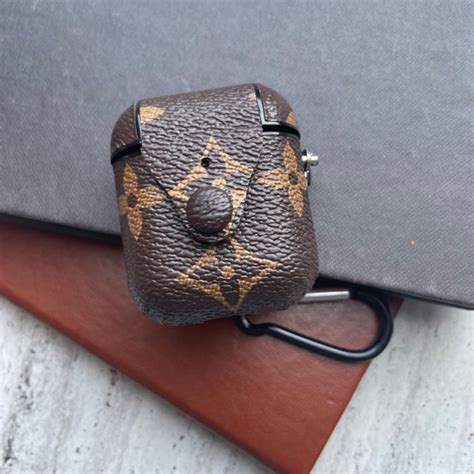 LUXURY BRAND BUTTON LEATHER AIRPODS 1-2 GENERATION CASES – Hanging Owl