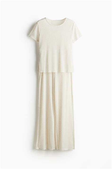 Sale | Women's Nightwear & Loungewear | Silk & Cotton | H&M IN