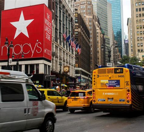 Top 10 Goldman Sachs Competitors & Alternatives | Business Strategy Hub