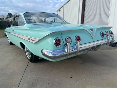 All-Original 1961 Chevrolet Impala SS Is Dressed to Impress, Absolute Perfection - autoevolution