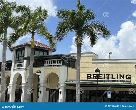 Sawgrass Mills Outlet Mall in Sunrise, Florida Editorial Photo - Image ...