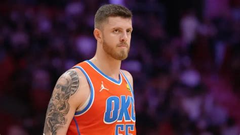 25 Best Left-Handed NBA Players - FirstCuriosity