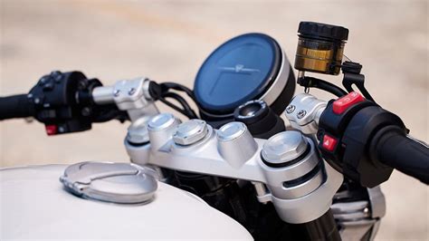 Speed Twin 1200 Accessories | For the Ride