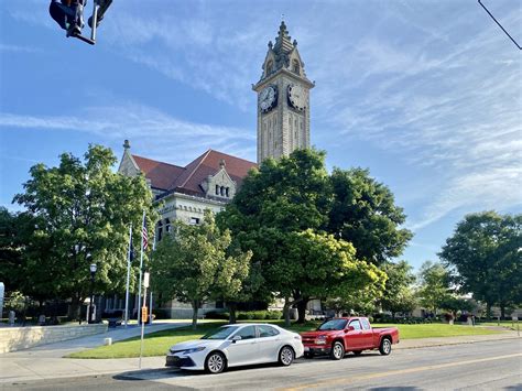 Local Delights: 10 Things To Do In Bowling Green Ohio!