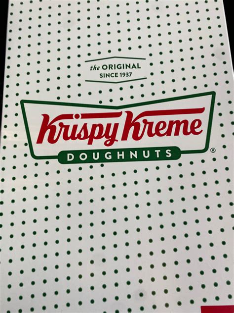 Krispy kreme box by EstebanRodriguezbanu on DeviantArt