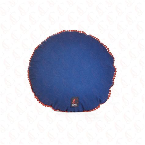 Buy Goofy Giraffe Cushion Cover Online In India | Cobalt Living