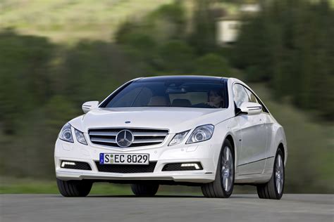 2010 Mercedes-Benz E-Class Coupe - HD Pictures @ carsinvasion.com