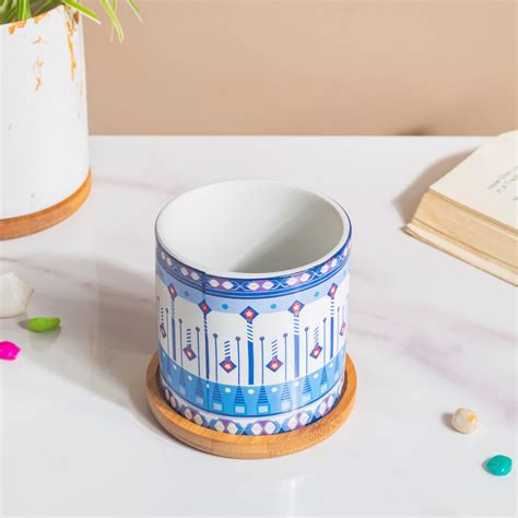 Noor Art Blue And White Planter And Wooden Coaster Online - Premium ...