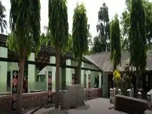 balasore: Balasore train tragedy: School building served as mortuary ...