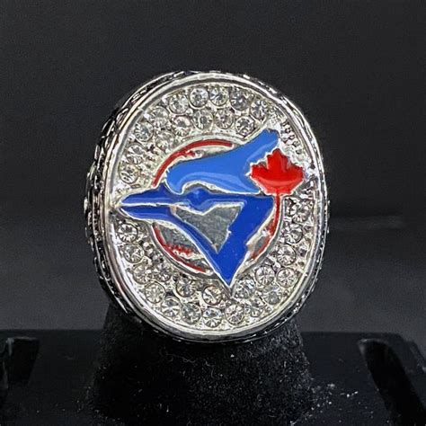 Toronto Blue Jays 2016 MLB World Series championship ring - MVP Ring
