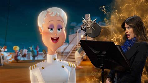 Ericka Van Helsing Hotel Transylvania 3 Summer Vacation | Original