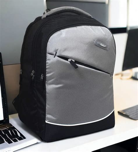 School bags 的图像结果