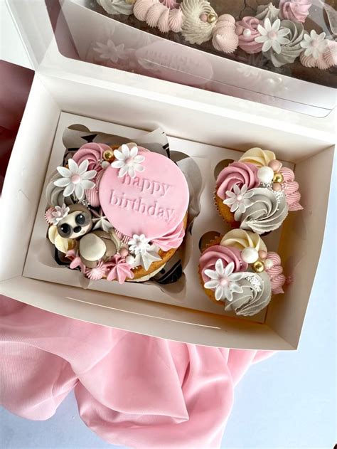Bento cake box 🦥🩷 | Cupcake cake designs, Creative cake decorating ...