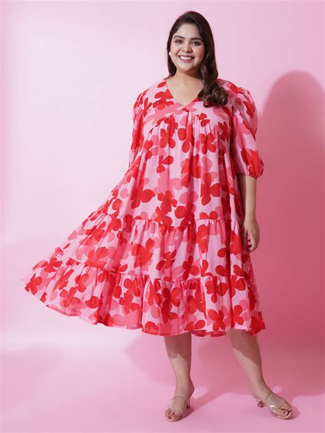 Women Plus Size Floral Printed Puffed Sleeves Tiered Fit and Flare Max