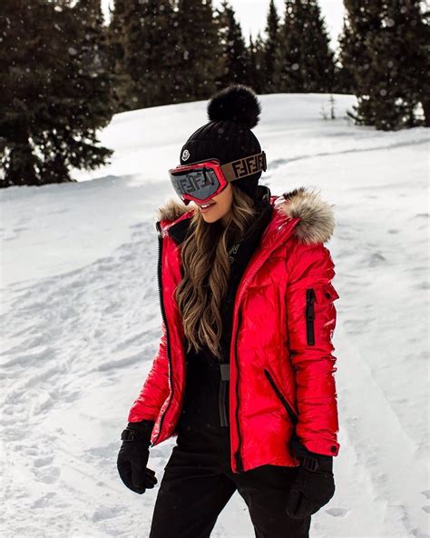 Red Ski Jacket - Packing for Aspen | Skiing outfit, Womens ski outfits ...