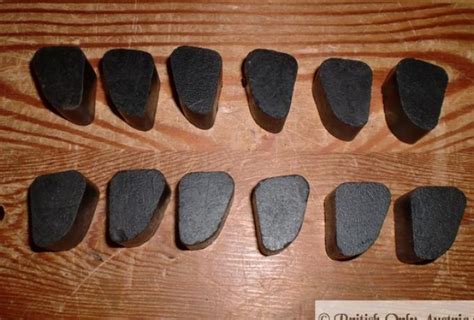 Triumph Trident T150 Shock Absorber Rubber Set | BRITISH Only Austria ...