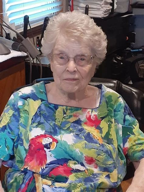 Dewitt Obits - Obit - DeWitt Daily News