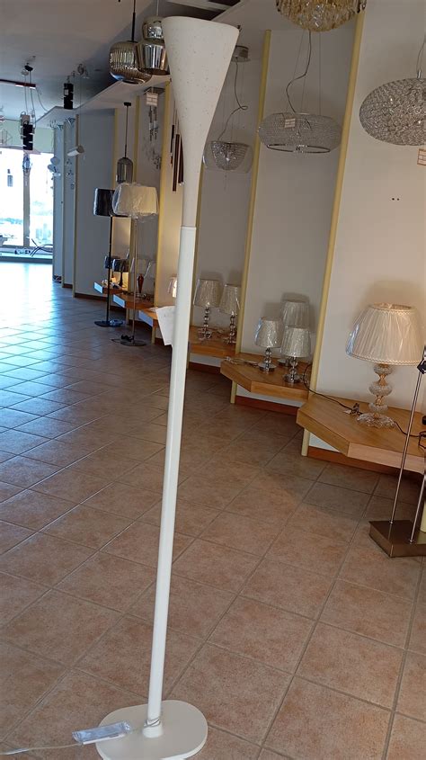 Aplomb Concrete Floor Lamp by Lucidi and Pevere, Foscarini | Deesup