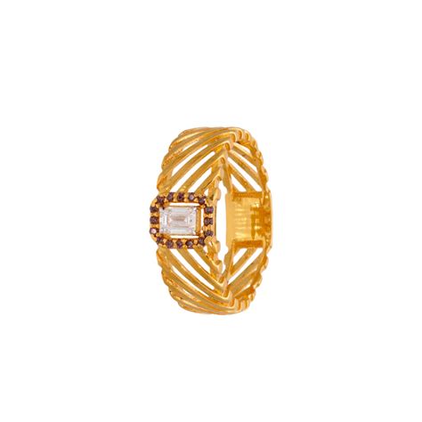 Buy Emerald Shape Diamond Rings Online for Women – SHINE VID DIAMONDS (SVD)