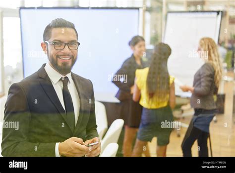 Successful Businessman 的图像结果